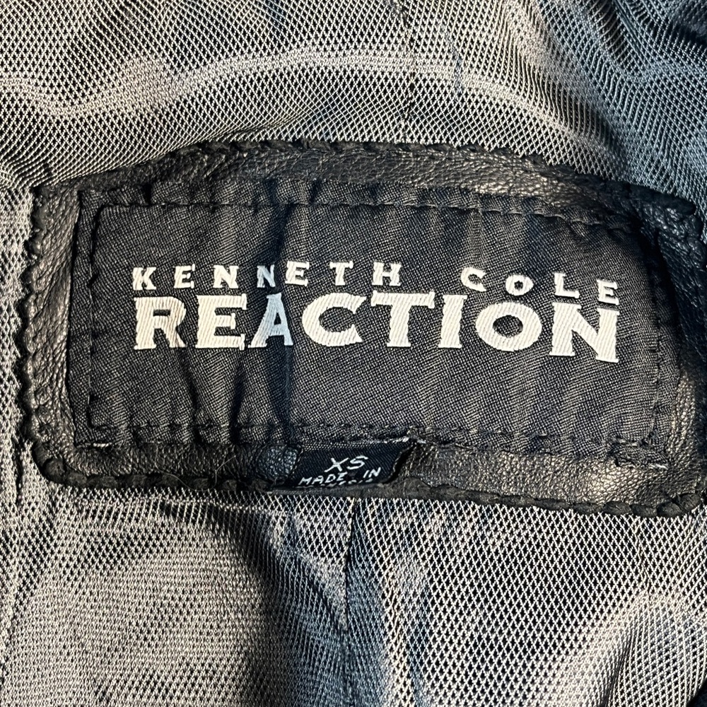 Kenneth Cole Reaction Vintage Black Leather Jacket XS - Picture 5 of 13
